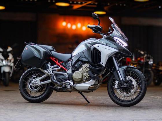 DUCATI MULTISTRADA 1200 V4 S 